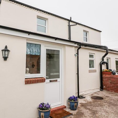 St Cuthbert'S Cottage Beal Экстерьер фото
