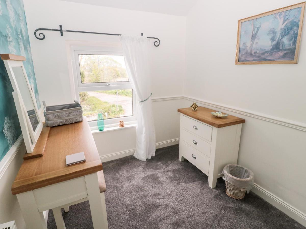 St Cuthbert'S Cottage Beal Экстерьер фото